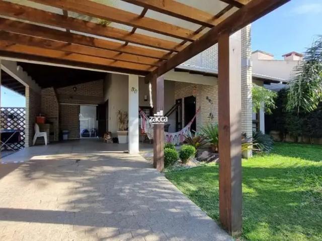 Casa / Sobrado para Venda em Sombrio/SC Centro 3 Quartos