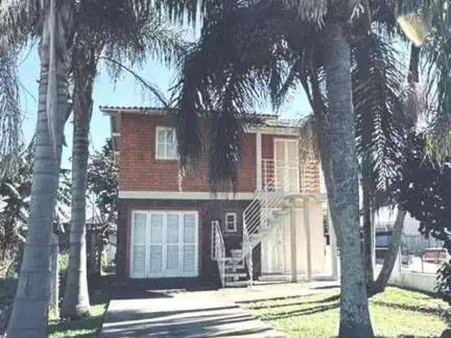 Casa / Sobrado para Venda em Sombrio/SC Centro 3 Quartos