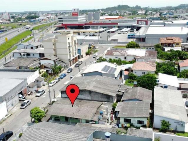 Casa / Sobrado para Venda em Sombrio/SC Januária 5 Quartos