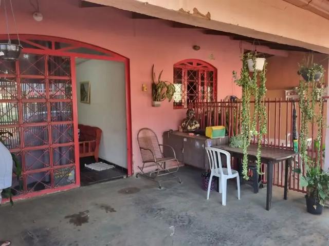 Casa / Sobrado para Venda em Sobradinho/DF Setor Oeste 2 Quartos