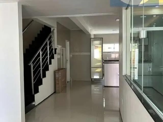 Casa / Sobrado para Venda em Sobral/CE Renato Parente 3 Quartos