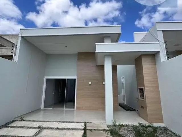 Casa / Sobrado para Venda em Sobral/CE Renato Parente 3 Quartos