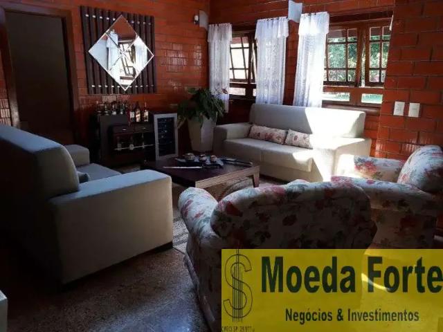 Casa / Sobrado para Venda em Sorocaba/SP Caguassu 4 Quartos