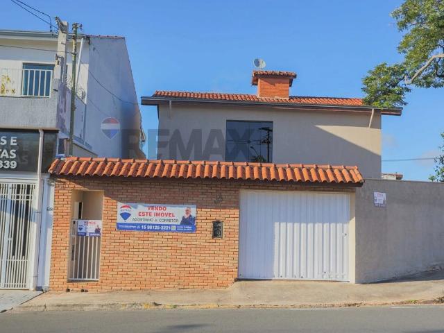 Casa / Sobrado para Venda em Sorocaba/SP Central Parque Sorocaba 4 Quartos