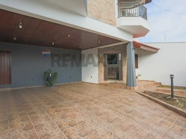 Casa / Sobrado para Venda em Sorocaba/SP Central Parque Sorocaba 4 Quartos