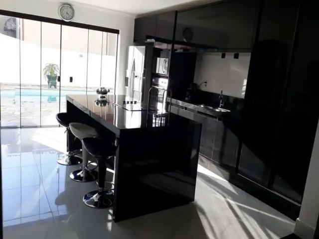 Casa / Sobrado para Venda em Sorocaba/SP Granja Olga I 4 Quartos