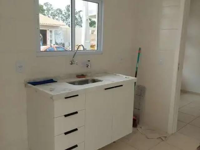 Casa / Sobrado para Venda em Sorocaba/SP Ipanema do Meio 2 Quartos