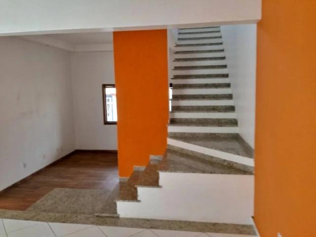 Casa / Sobrado para Venda em Sorocaba/SP Jardim Vila São Domingos 4 Quartos