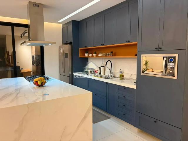 Casa / Sobrado para Venda em Sorocaba/SP Jardim Villagio Milano 4 Quartos
