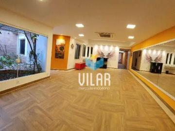Casa / Sobrado para Venda em Sorocaba/SP Jardim Astro 4 Quartos