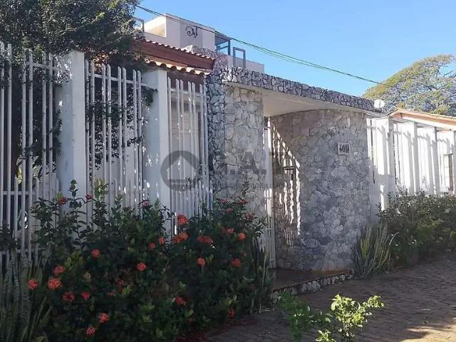 Casa / Sobrado para Venda em Sorocaba/SP Jardim Astro 4 Quartos