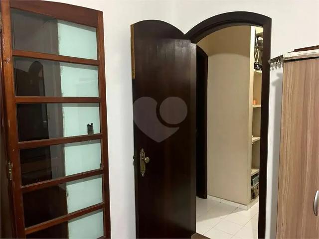 Casa / Sobrado para Venda em Sorocaba/SP Jardim Astro 3 Quartos