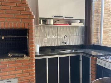 Casa / Sobrado para Venda em Sorocaba/SP Jardim Astro 3 Quartos