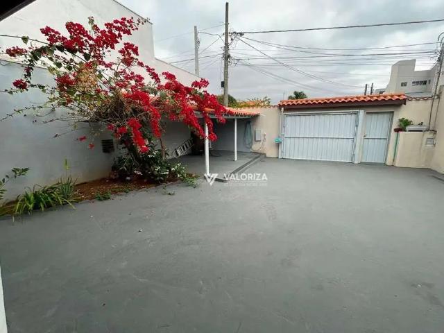 Casa / Sobrado para Venda em Sorocaba/SP Jardim Astro 3 Quartos