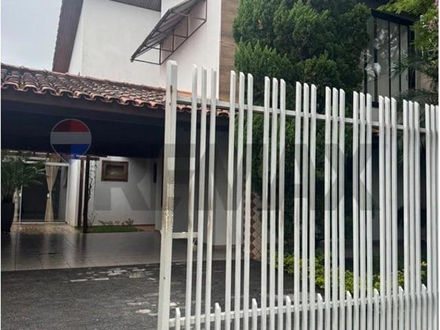Casa / Sobrado para Venda em Sorocaba/SP Jardim Astro 3 Quartos