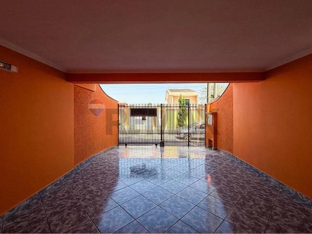 Casa / Sobrado para Venda em Sorocaba/SP Jardim do Sol 3 Quartos