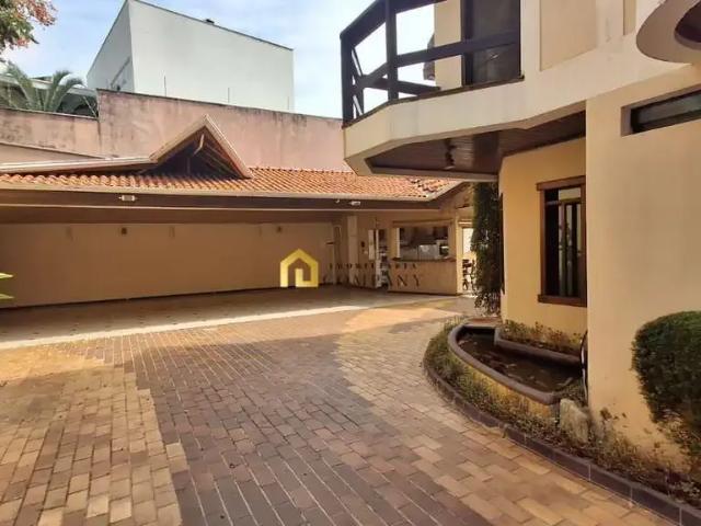 Casa / Sobrado para Venda em Sorocaba/SP Jardim Eltonville 5 Quartos