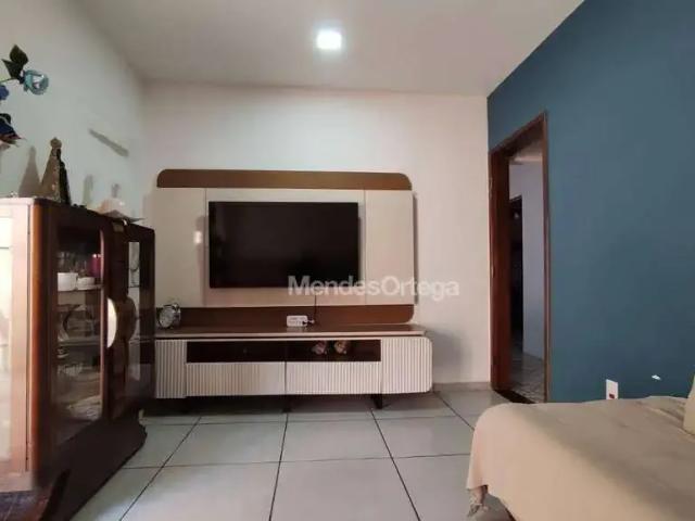 Casa / Sobrado para Venda em Sorocaba/SP Jardim Maria do Carmo 3 Quartos
