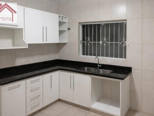 Casa / Sobrado para Venda em Sorocaba/SP Jardim Pires de Mello 4 Quartos