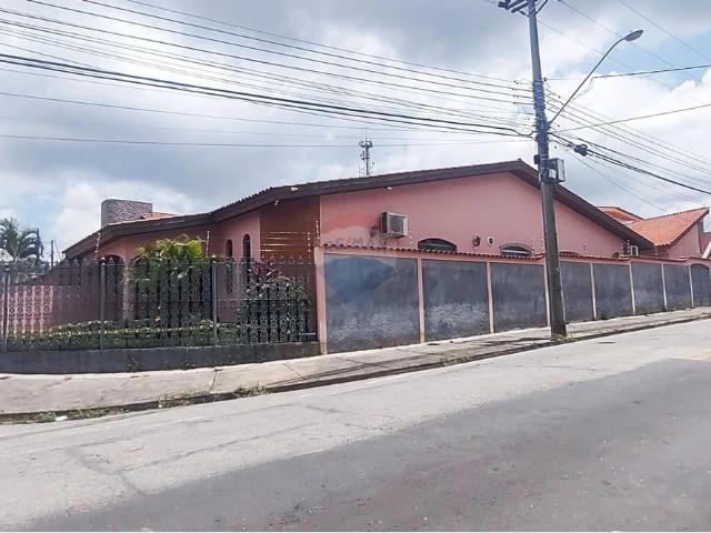 Casa / Sobrado para Venda em Sorocaba/SP Jardim Prestes de Barros 4 Quartos