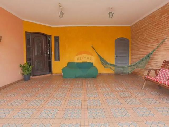 Casa / Sobrado para Venda em Sorocaba/SP Jardim São Paulo 4 Quartos