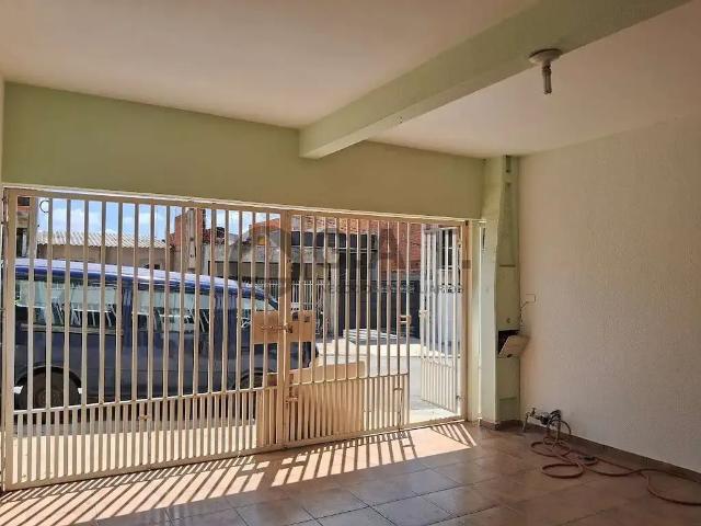 Casa / Sobrado para Venda em Sorocaba/SP Parque São Bento 3 Quartos