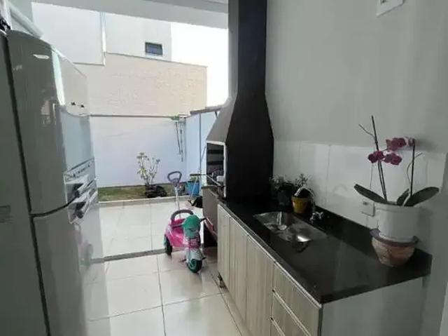 Casa / Sobrado para Venda em Sorocaba/SP Parque São Bento 3 Quartos