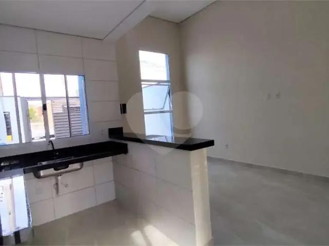 Casa / Sobrado para Venda em Sorocaba/SP Parque São Bento 2 Quartos