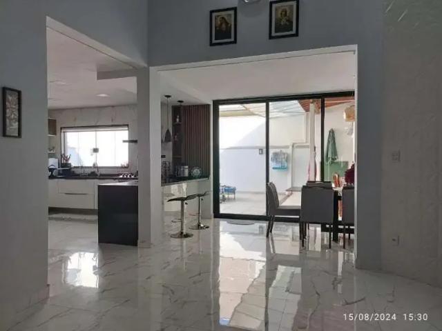 Casa / Sobrado para Venda em Sorocaba/SP Parque Santa Isabel 3 Quartos