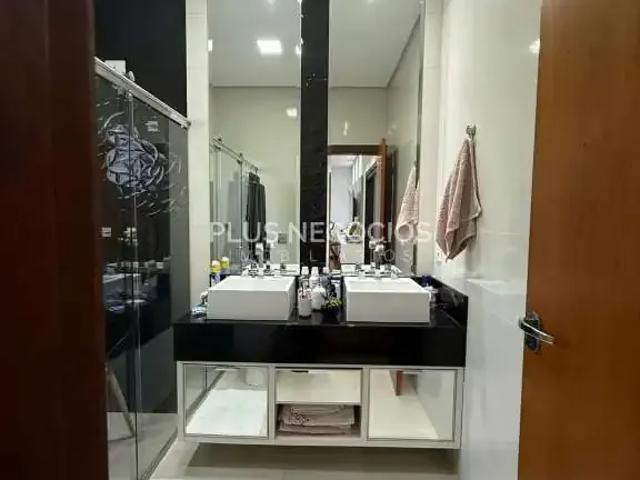 Casa / Sobrado para Venda em Sorocaba/SP Residencial Jardim Villagio Sola 4 Quartos