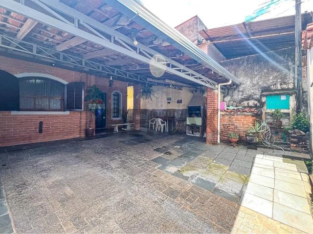 Casa / Sobrado para Venda em Sorocaba/SP Retiro São João 3 Quartos