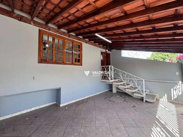 Casa / Sobrado para Venda em Sorocaba/SP Vila Assis 3 Quartos