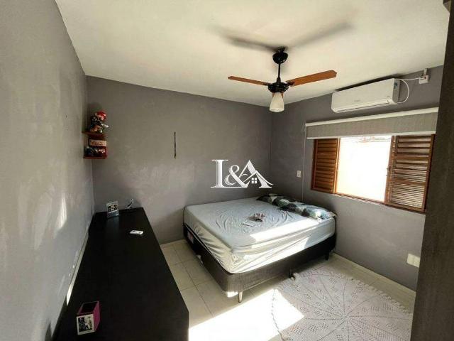 Casa / Sobrado para Venda em Sorocaba/SP Vila Barcelona 4 Quartos
