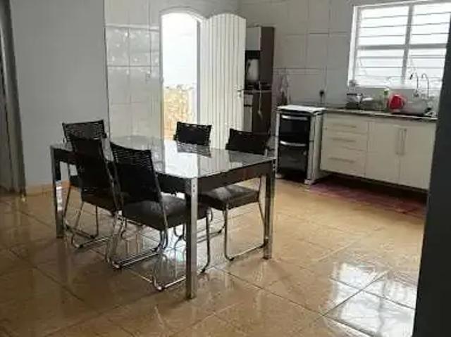 Casa / Sobrado para Venda em Sorocaba/SP Vila Hortência 4 Quartos