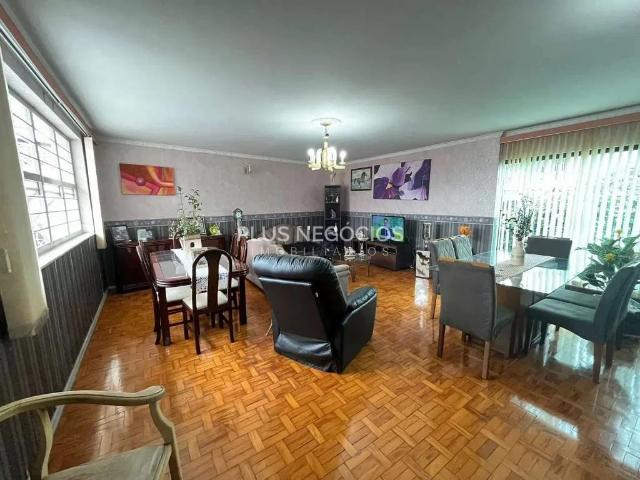 Casa / Sobrado para Venda em Sorocaba/SP Vila Lucy 4 Quartos