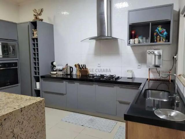 Casa / Sobrado para Venda em Sorriso/MT Santa Clara 4 Quartos