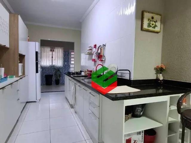 Casa / Sobrado para Venda em Sumaré/SP Jardim João Paulo II 4 Quartos