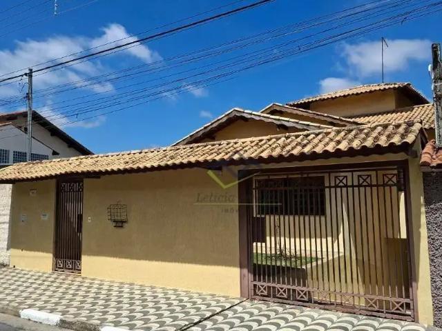 Casa / Sobrado para Venda em Suzano/SP Jardim Carlos Cooper 3 Quartos