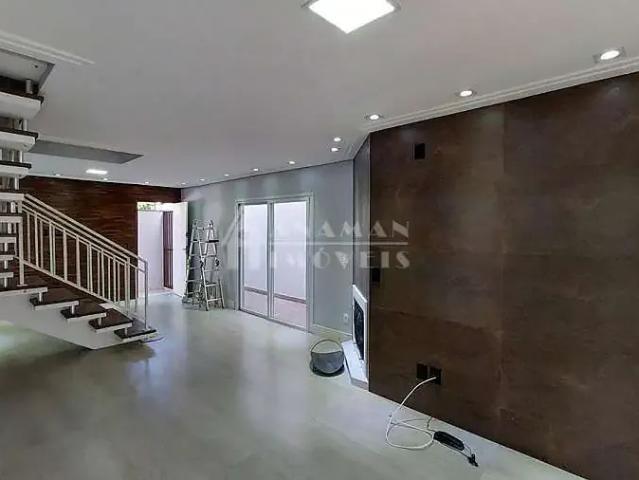 Casa / Sobrado para Locação em Cotia/SP Chácara Pavoeiro 3 Quartos