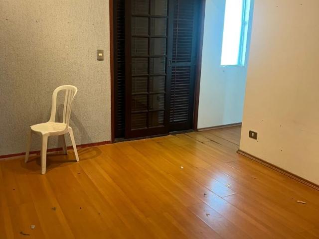 Casa / Sobrado para Locação em Cotia/SP Chácara Roselândia 4 Quartos