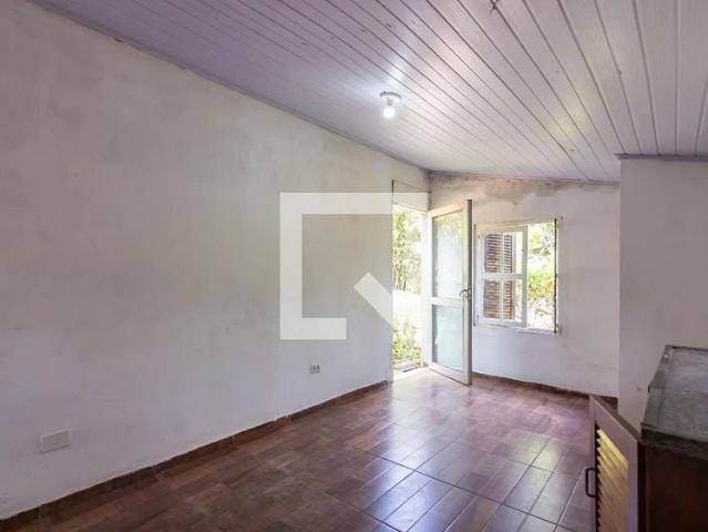 Casa / Sobrado para Locação em Cotia/SP Granja Viana 1 Quartos