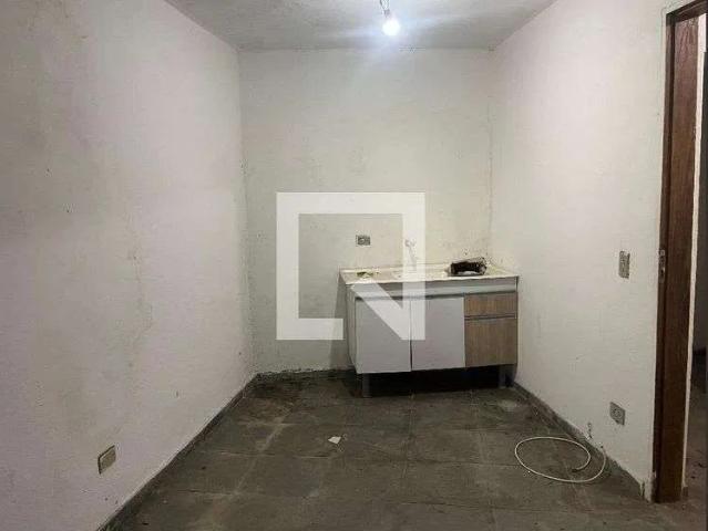 Casa / Sobrado para Locação em Cotia/SP Granja Viana 1 Quartos