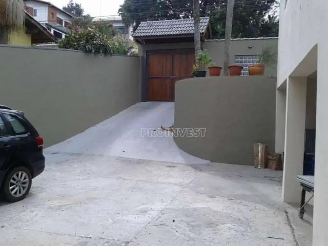 Casa / Sobrado para Locação em Cotia/SP Granja Viana 4 Quartos