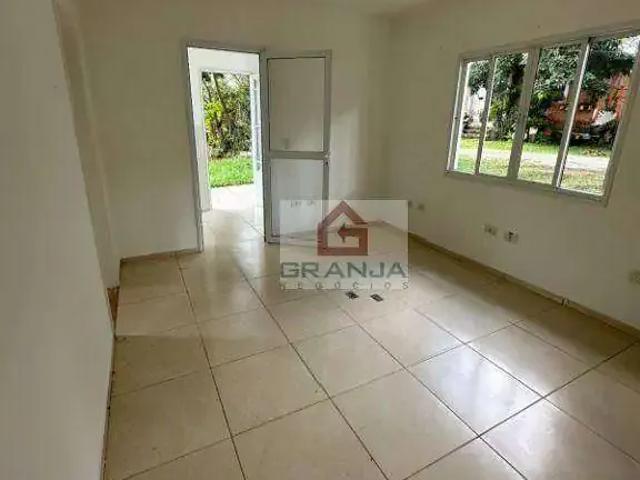 Casa / Sobrado para Locação em Cotia/SP Granja Viana II 3 Quartos