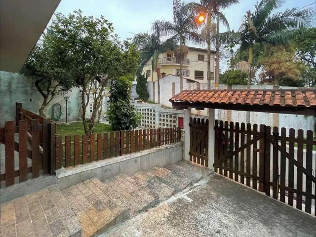 Casa / Sobrado para Locação em Cotia/SP Horizontal Park 5 Quartos