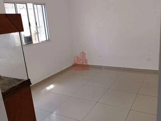 Casa / Sobrado para Locação em Cotia/SP Jardim Araruama 2 Quartos