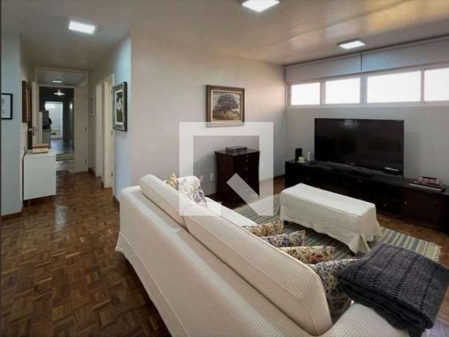 Casa / Sobrado para Locação em Cotia/SP Jardim Barbacena 3 Quartos
