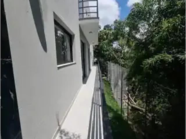 Casa / Sobrado para Locação em Cotia/SP Jardim das Paineiras 4 Quartos