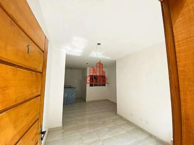 Casa / Sobrado para Locação em Cotia/SP Jardim São Miguel 2 Quartos