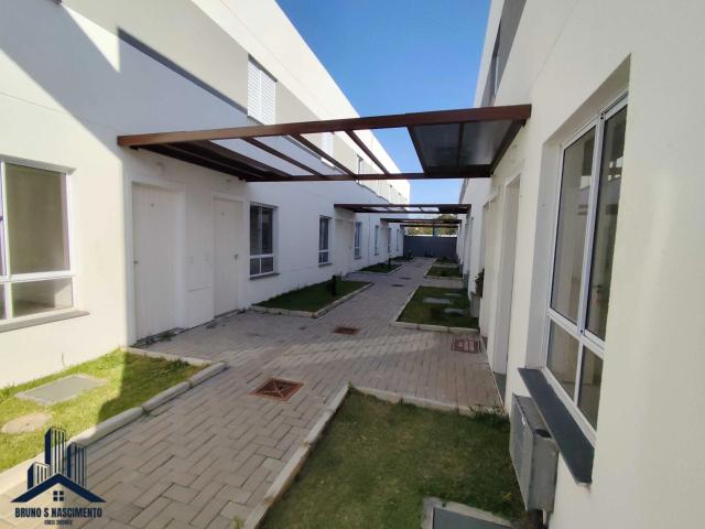 Casa / Sobrado para Locação em Cotia/SP Jardim Sandra 2 Quartos
